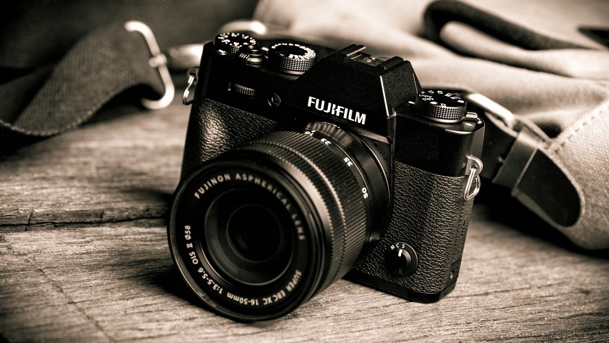 Fujifilm-GFX100-II